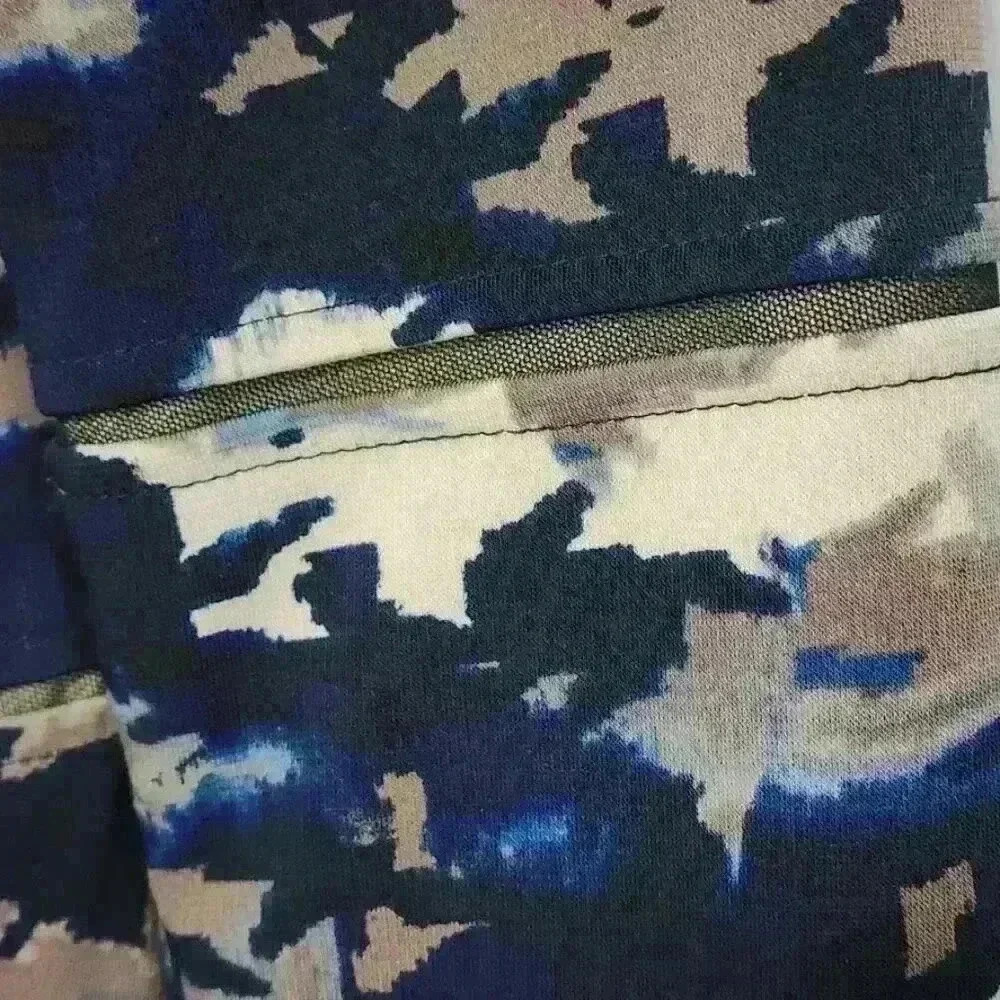 Ivy & Blu Maggy Boutique Women's Bodycon Blue Camo Dress Size 10 - Picture 4 of 8